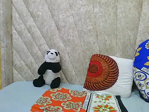 Sexy Villagegal online show from 10-18-25, 09:04