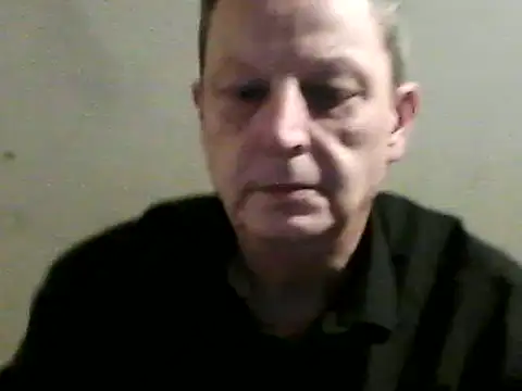 Snapshot of chubbybear2cum chatting on 01-15-25, 03:43 chubbybear2cum online show from 01-15-25, 03:43