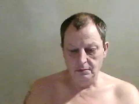 Snapshot of chubbybear2cum chatting on 02-24-25, 08:25 chubbybear2cum online show from 02-24-25, 08:25