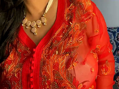 Aishwarya 101  online show from 09-25-25, 05:27