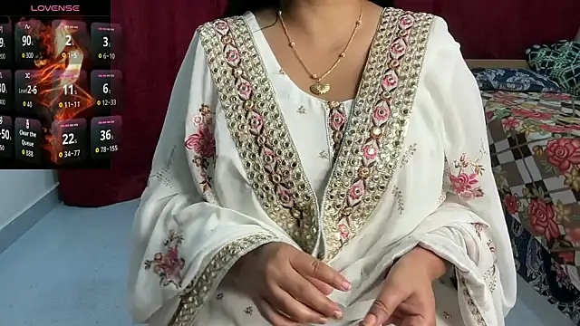 Aishwarya 101  online show from 12-15-25, 04:11