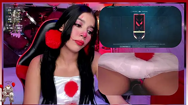 SweetieCloe  online show from 10-24-25, 09:22