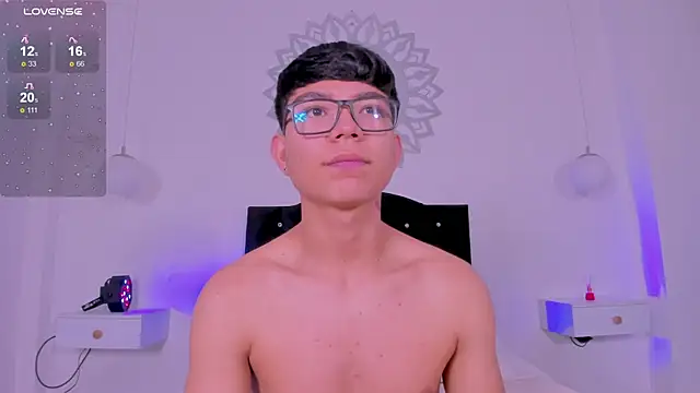 CodyTwink online show from 09-09-25, 01:43