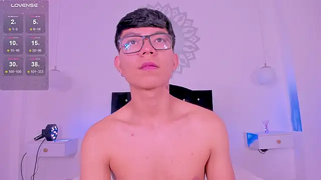 CodyTwink online show from 10-18-25, 03:13