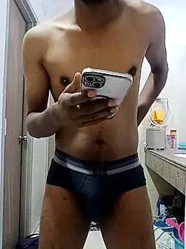 JerryJerome01 online show from 05-17-26, 04:03