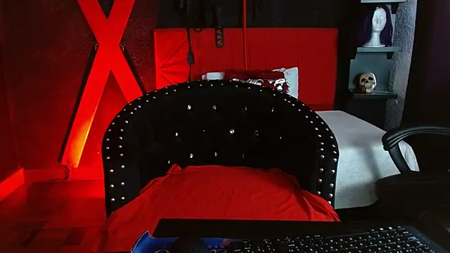 Naty slavedoll online show from 01-10-25, 07:11