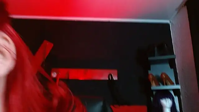 Naty slavedoll online show from 02-18-25, 12:48