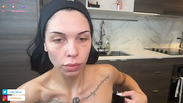 Snapshot of NattyFierros chatting on 02-01-25, 01:23 NattyFierros online show from 02-01-25, 01:23