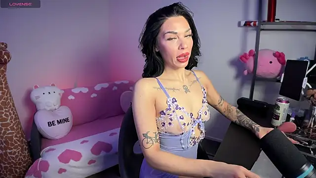 Snapshot of NattyFierros chatting on 03-22-25, 04:04 NattyFierros online show from 03-22-25, 04:04