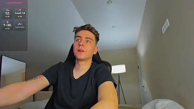 TaisonBrownX online show from 12-28-24, 10:23