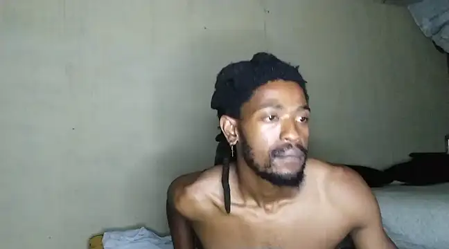 gldnmvsk XO online show from 02-27-25, 09:36