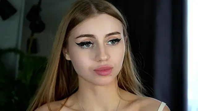 Sandy-the-Squirrel online show from 12-05-24, 08:11