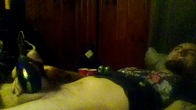 Snapshot of ryan100craige chatting on 05-13-26, 10:01 ryan100craige online show from 05-13-26, 10:01