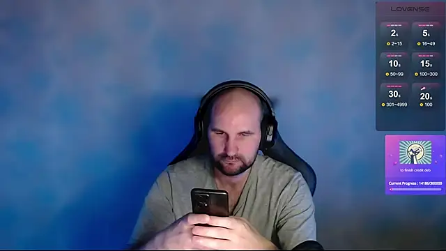 Snapshot of Popadosik_Mod chatting on 02-19-25, 03:27 Popadosik Mod online show from 02-19-25, 03:27
