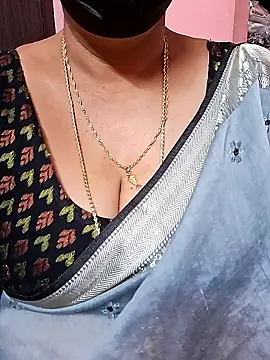 ananya956 online show from 12-14-25, 01:33