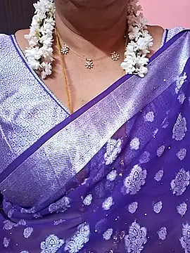 ananya956 online show from 06-10-26, 04:56