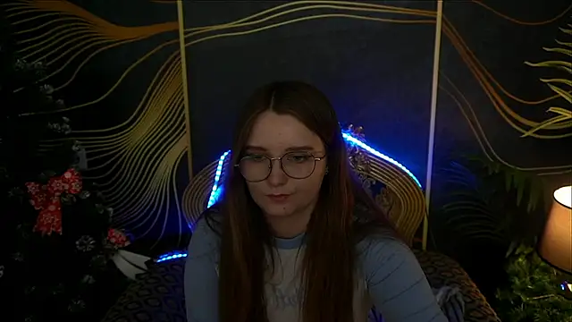 MagicPeachh  online show from 01-01-25, 06:49