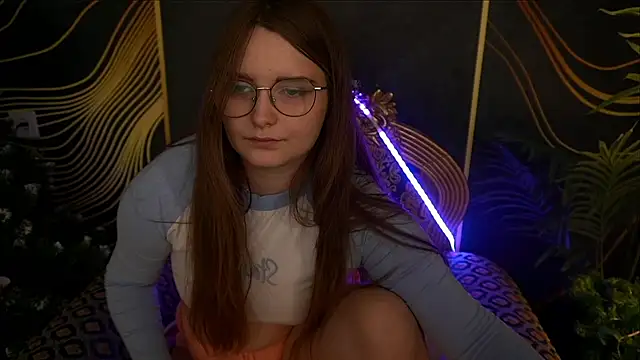 MagicPeachh  online show from 01-20-25, 01:32