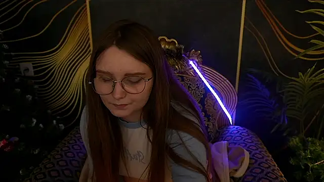 MagicPeachh  online show from 01-20-25, 04:34