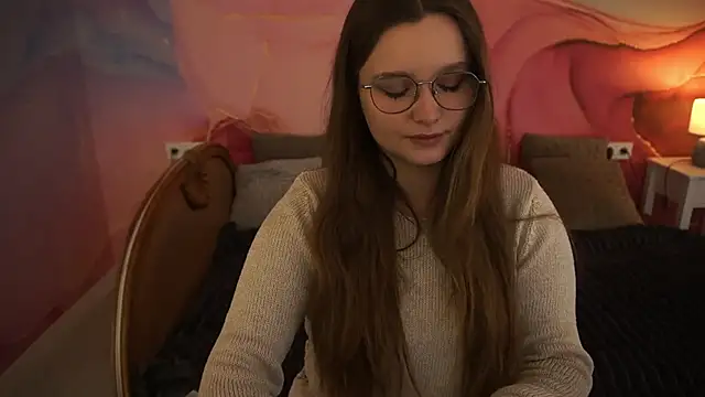 MagicPeachh  online show from 11-09-25, 01:53