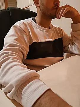 sanmediterraneoXXL online show from 01-08-26, 07:38