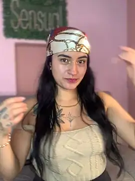 Snapshot of Lilith_Pink chatting on 01-09-25, 05:34 Lilith Pink online show from 01-09-25, 05:34