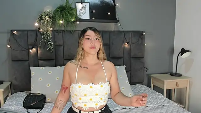 LilithSmith  online show from 09-27-25, 11:37