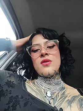 taaylor33 online show from 02-21-26, 05:14