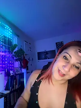 Snapshot of DeeLight124 chatting on 09-23-25, 05:54 DeeLight124 online show from 09-23-25, 05:54