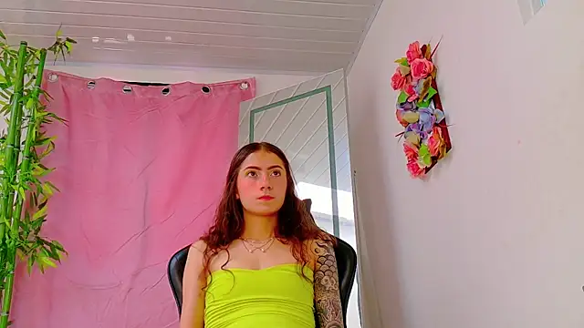 Snapshot of scarlet-jonesx chatting on 04-25-26, 06:16 scarlet-jonesx online show from 04-25-26, 06:16
