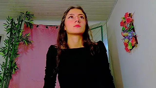 Snapshot of scarlet-jonesx chatting on 05-15-26, 10:50 scarlet-jonesx online show from 05-15-26, 10:50