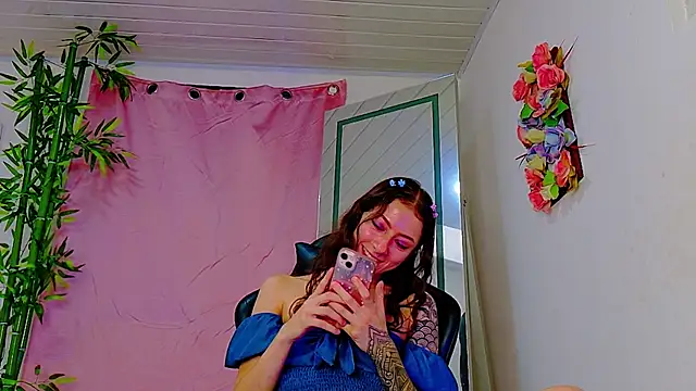 Snapshot of scarlet-jonesx chatting on 05-16-26, 07:45 scarlet-jonesx online show from 05-16-26, 07:45