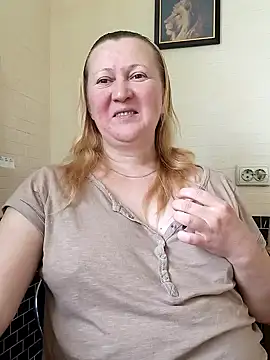 blondyaguar online show from 09-13-25, 08:47