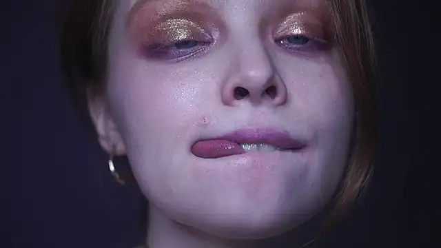 ginger hugs online show from 02-07-25, 04:16