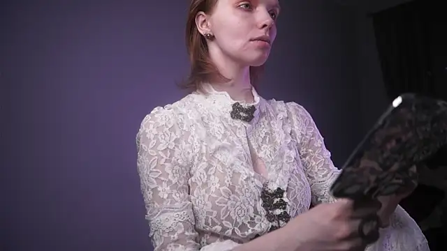 ginger hugs online show from 10-05-25, 10:07