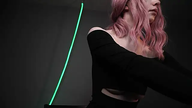 ginger hugs online show from 03-11-26, 10:05