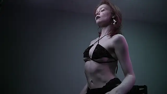ginger hugs online show from 07-02-26, 03:23