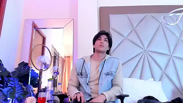 Karimferrer online show from 01-09-25, 06:38