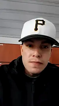 Karimferrer online show from 02-21-26, 02:01