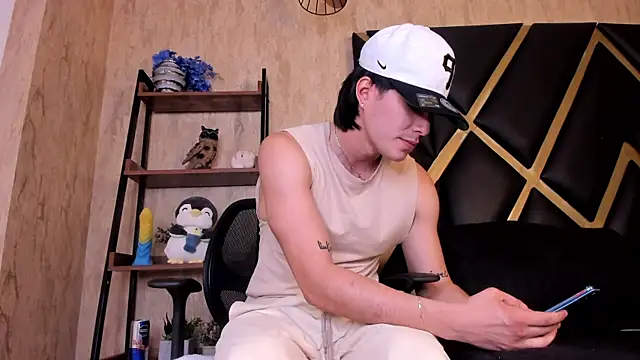 Karimferrer online show from 04-10-26, 03:34