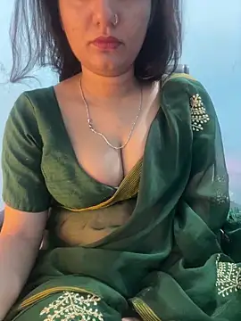Spicy sari girl online show from 06-01-26, 05:31