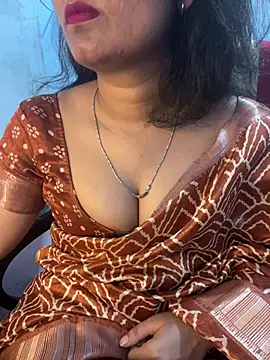 Spicy sari girl online show from 08-01-26, 03:50