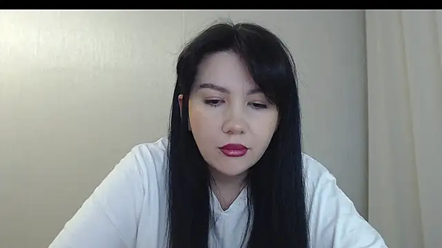 AlexaCruze online show from 10-22-25, 03:56