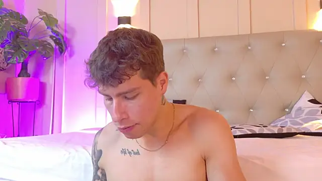 french sexx online show from 10-16-25, 08:32