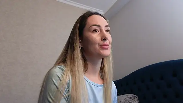 kimmie meow online show from 03-20-25, 06:53