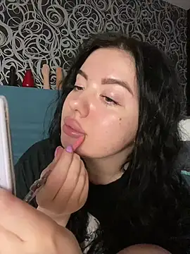 Kimi Ass online show from 02-20-25, 05:51