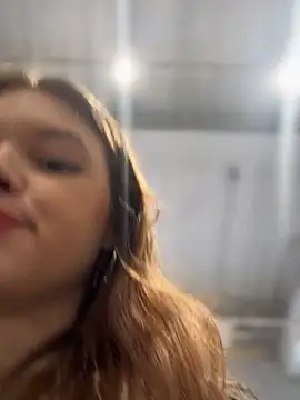 Snapshot of Times__Square chatting on 01-24-25, 07:08 Times Square online show from 01-24-25, 07:08