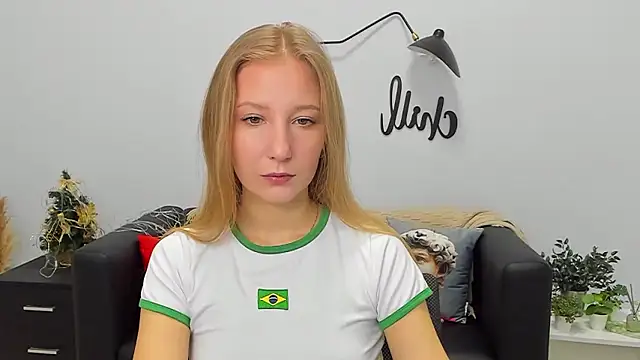 LolaWilsons online show from 01-10-26, 07:21