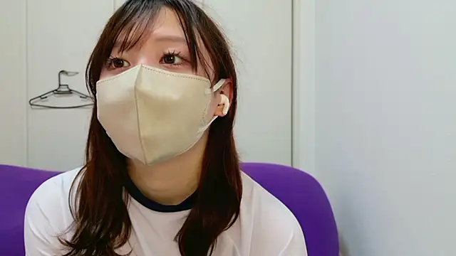Snapshot of sara-a-jp chatting on 05-08-26, 02:39 sara-a-jp online show from 05-08-26, 02:39