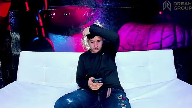 SlimLoves online show from 11-05-25, 09:48